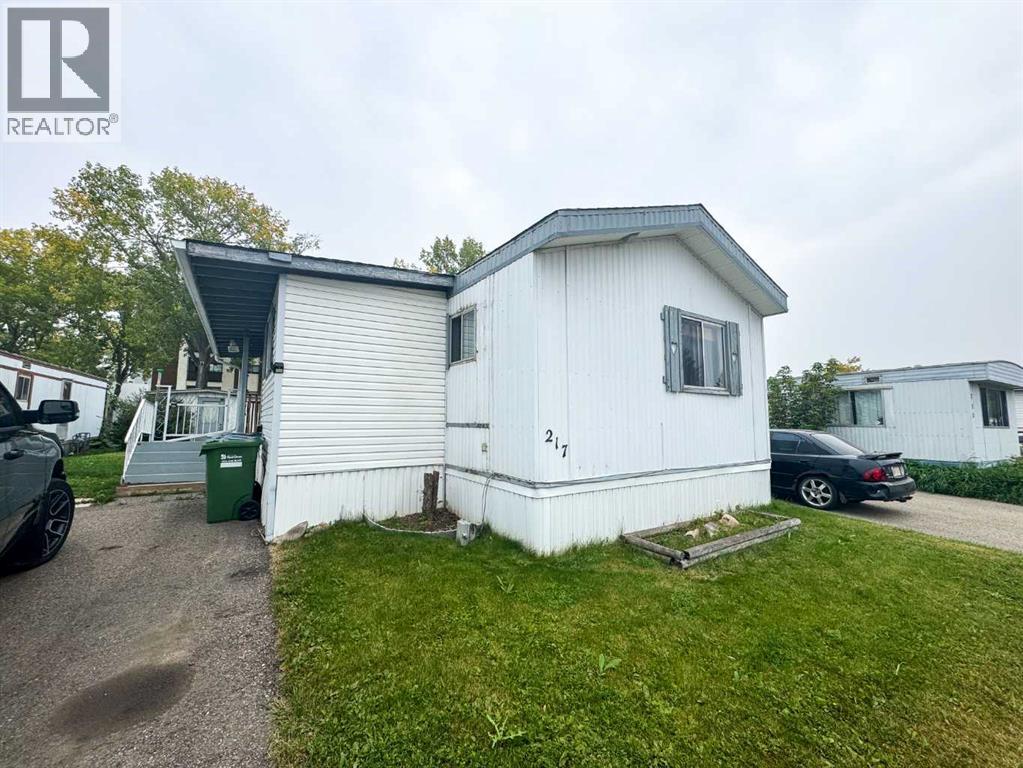 Photo 1 of 217 5029 34 Street, Red Deer AB