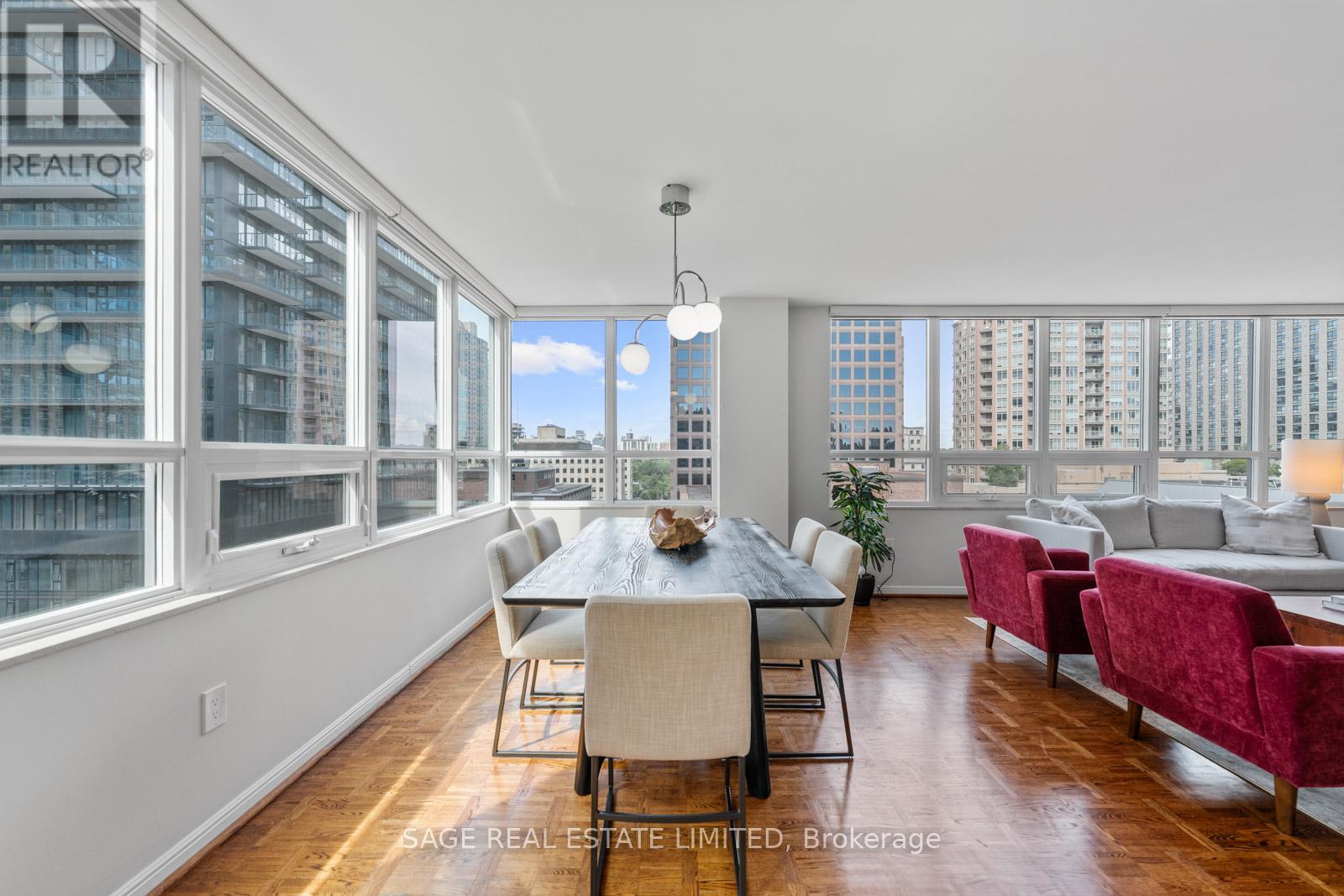 Photo 15 of 1206 71 Charles Street E, Toronto ON
