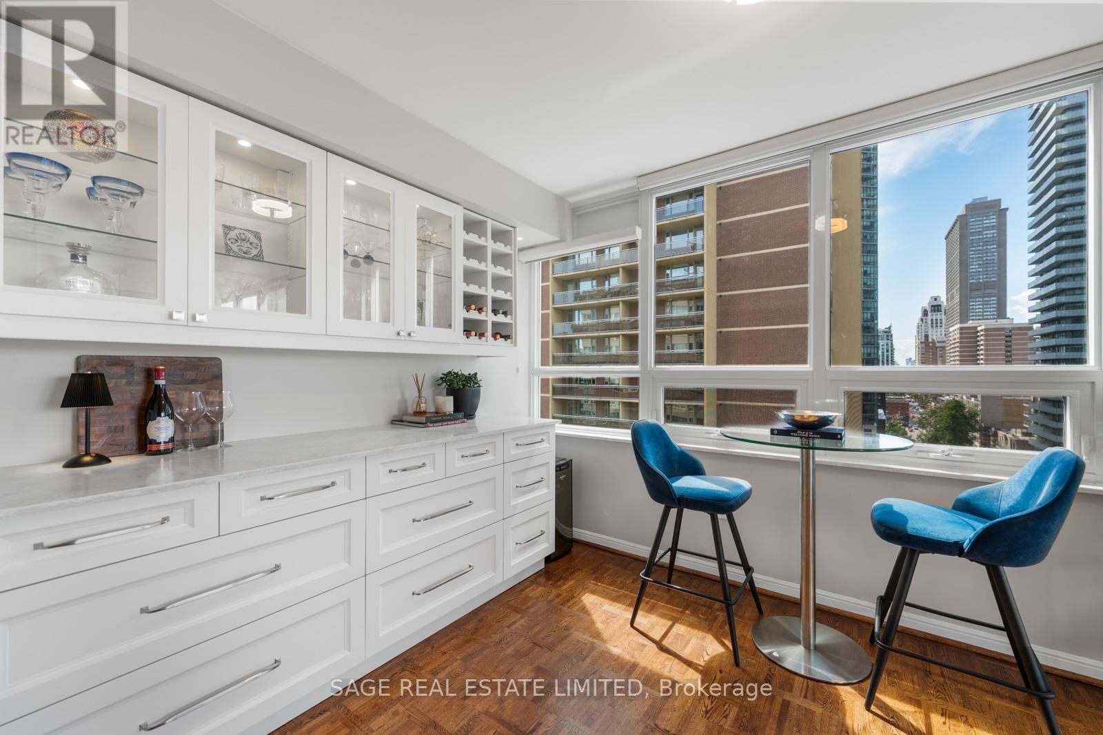 Photo 19 of 1206 71 Charles Street E, Toronto ON