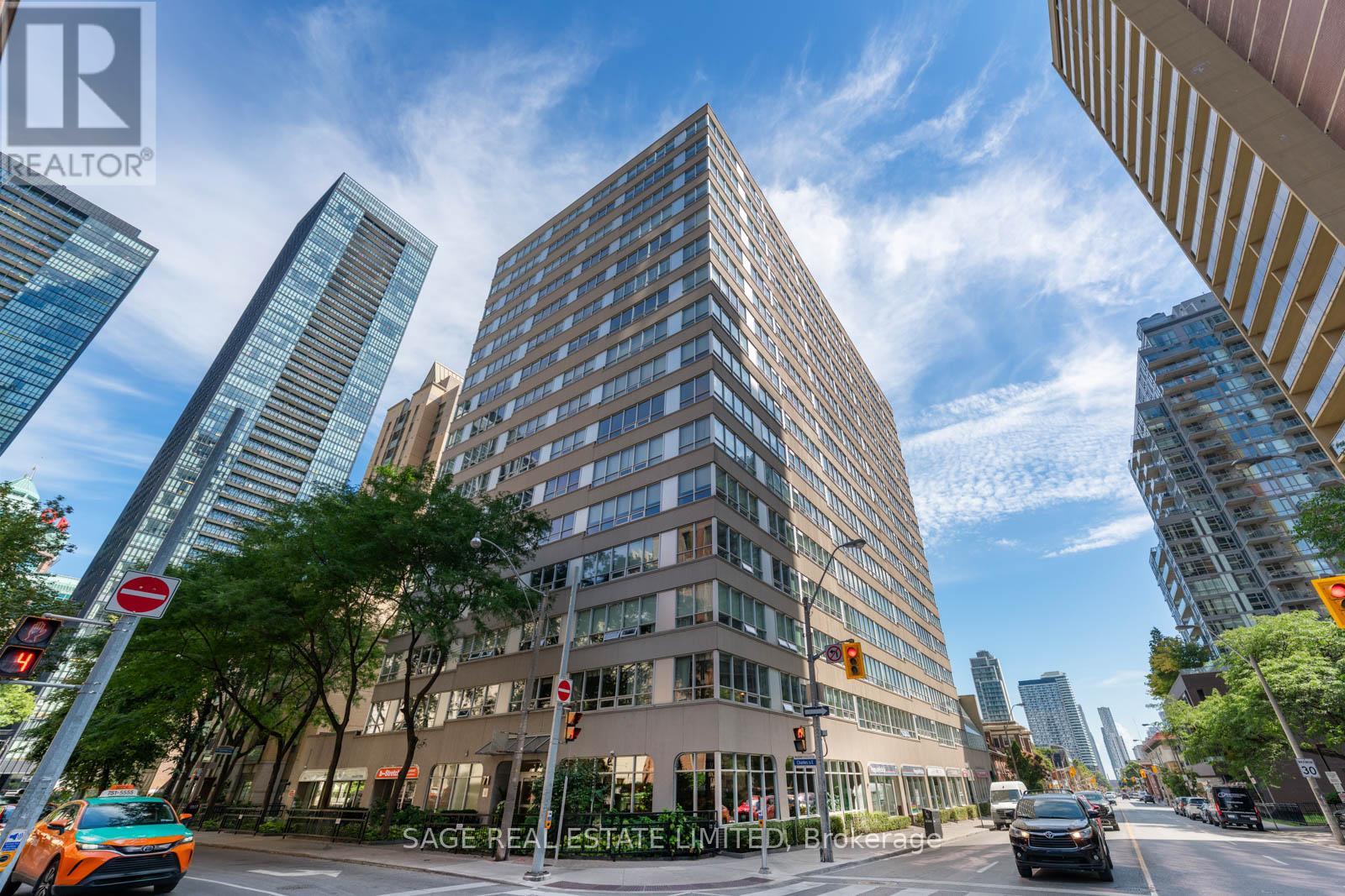 Photo 2 of 1206 71 Charles Street E, Toronto ON