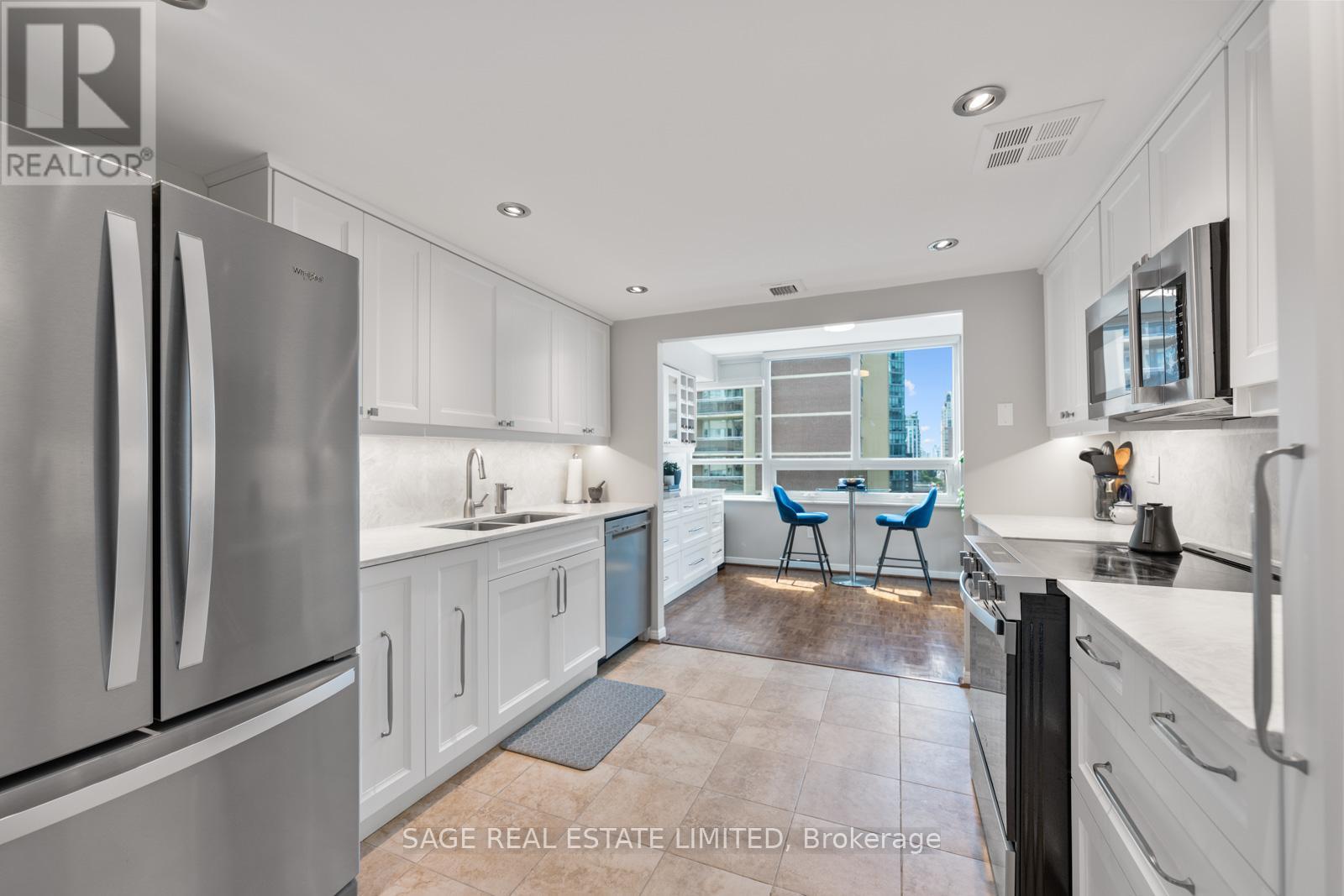 Photo 24 of 1206 71 Charles Street E, Toronto ON