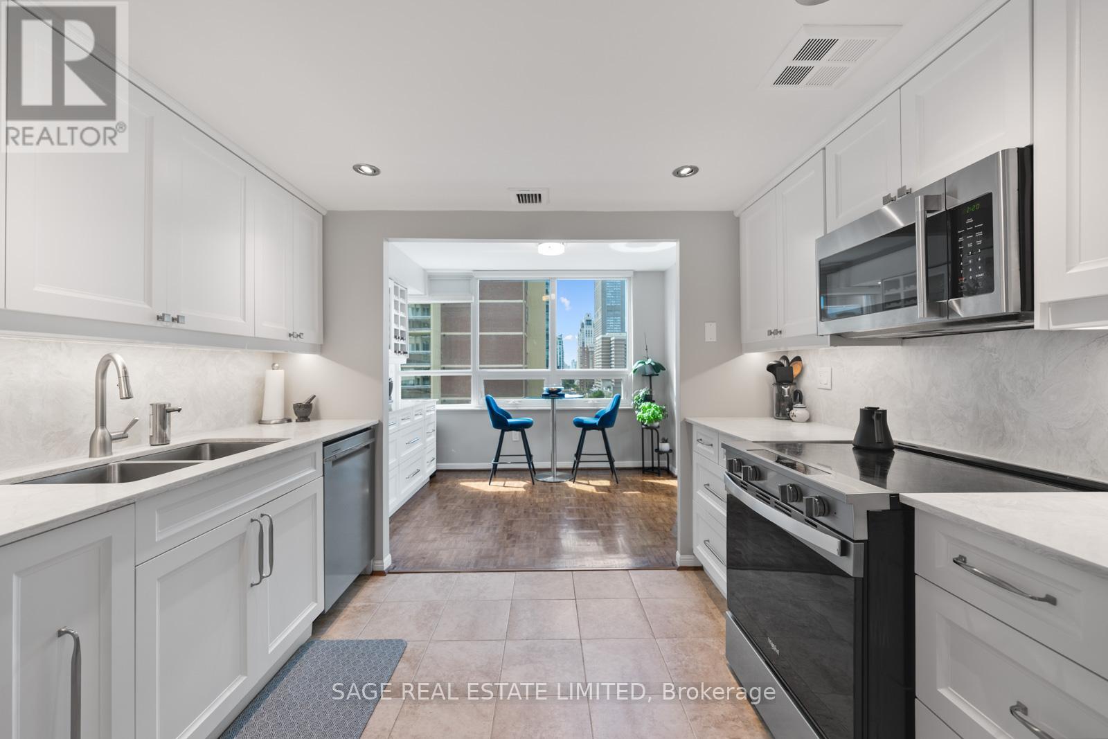 Photo 25 of 1206 71 Charles Street E, Toronto ON