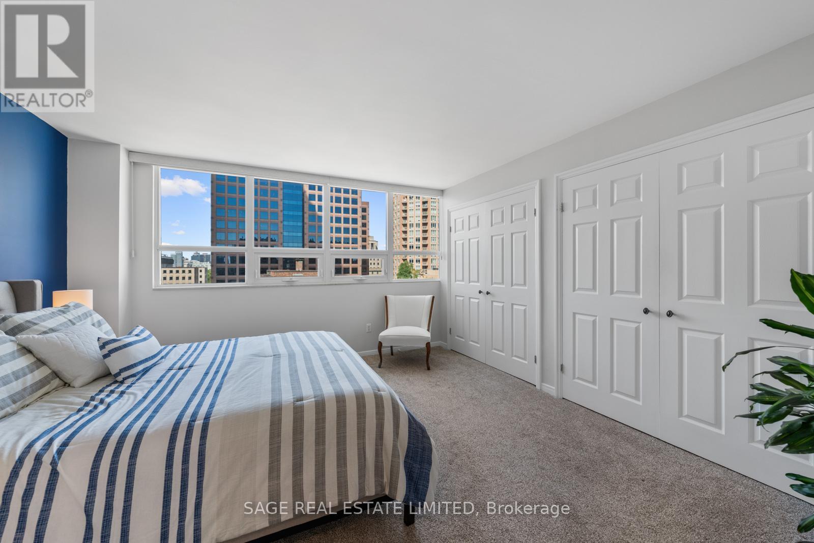 Photo 32 of 1206 71 Charles Street E, Toronto ON