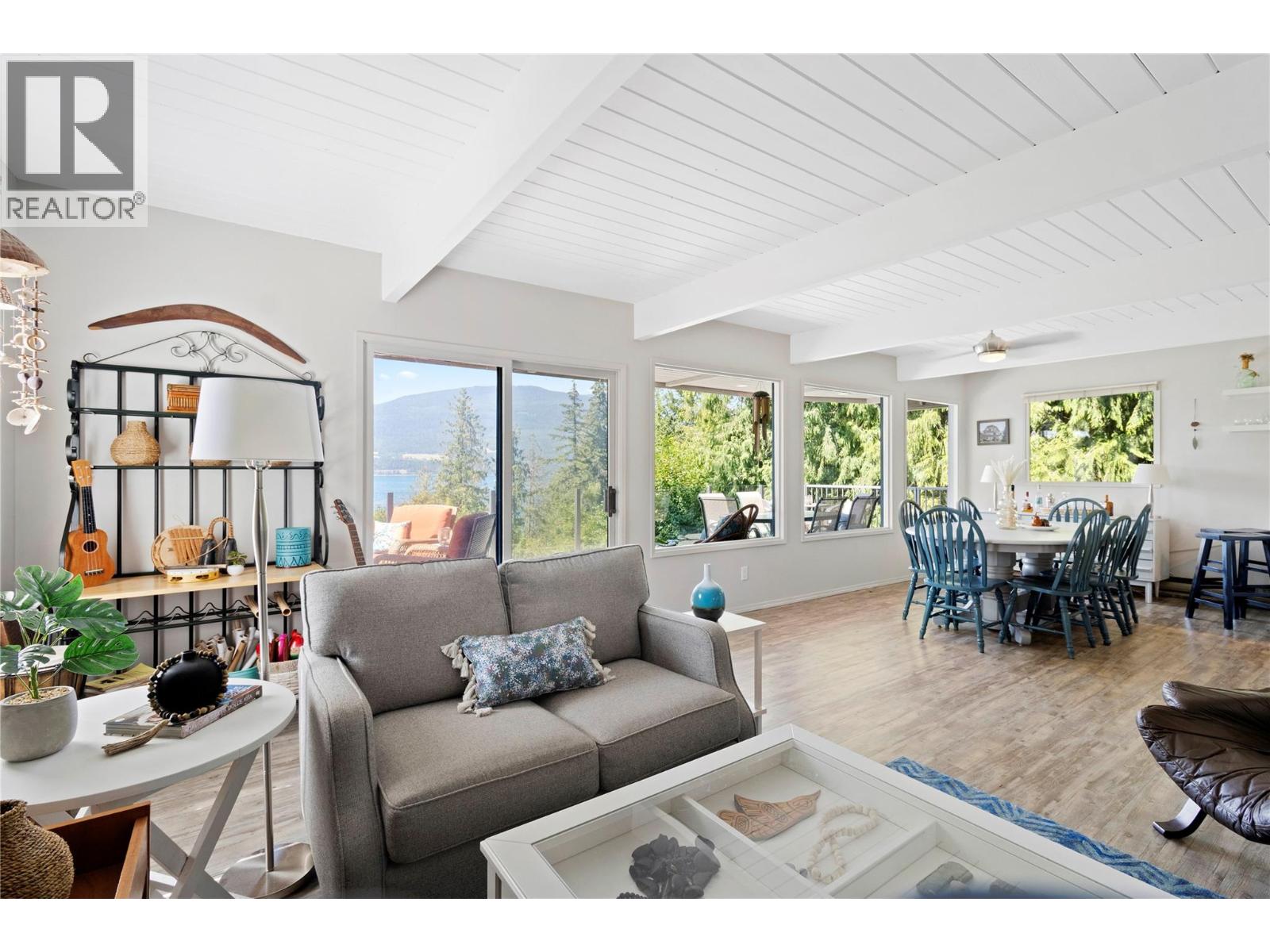 4086 Torry Road, Eagle Bay