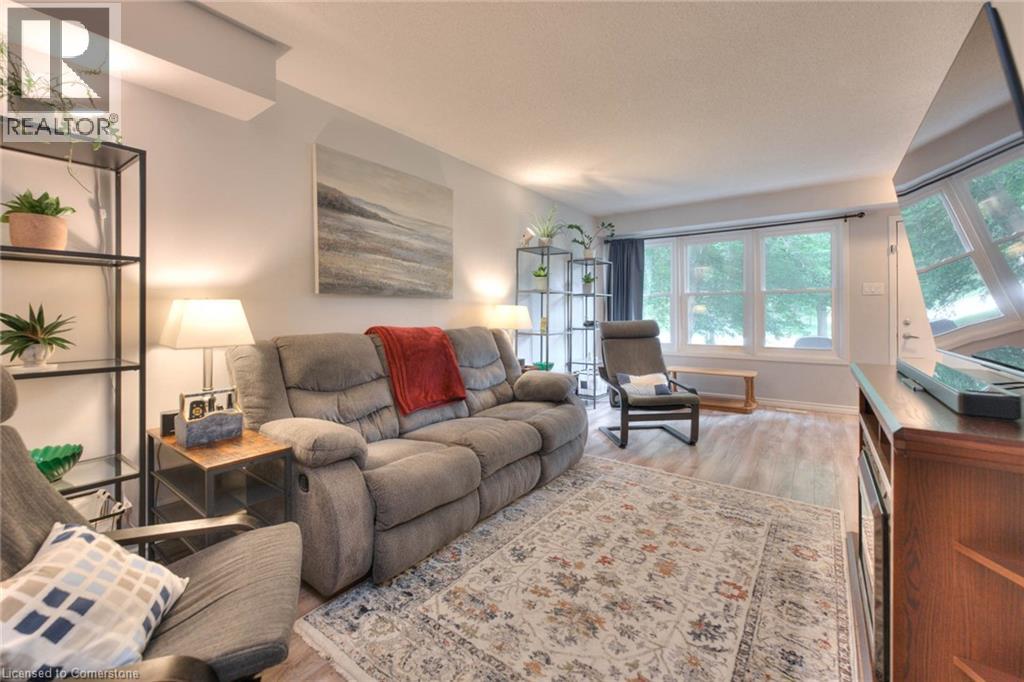 Photo 10 of 513 Quiet Place Unit 2, Waterloo ON