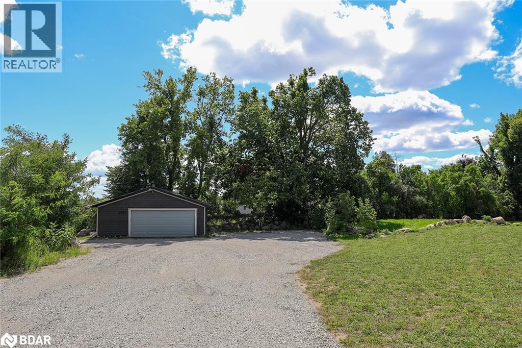 Photo 47 of 2233 Fourth Line, Innisfil ON