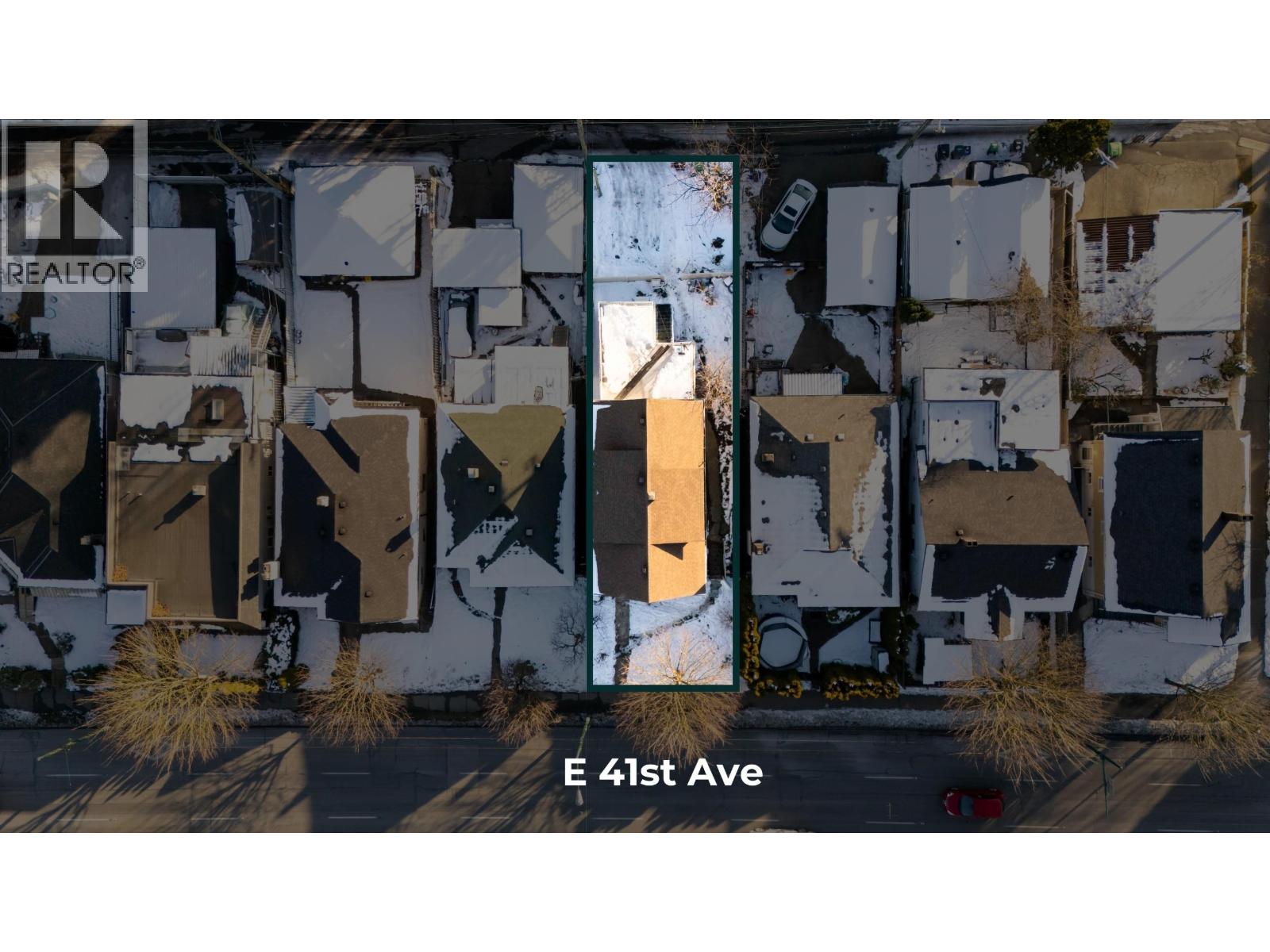 Photo 1 of 1722 E 41st Avenue, Vancouver BC