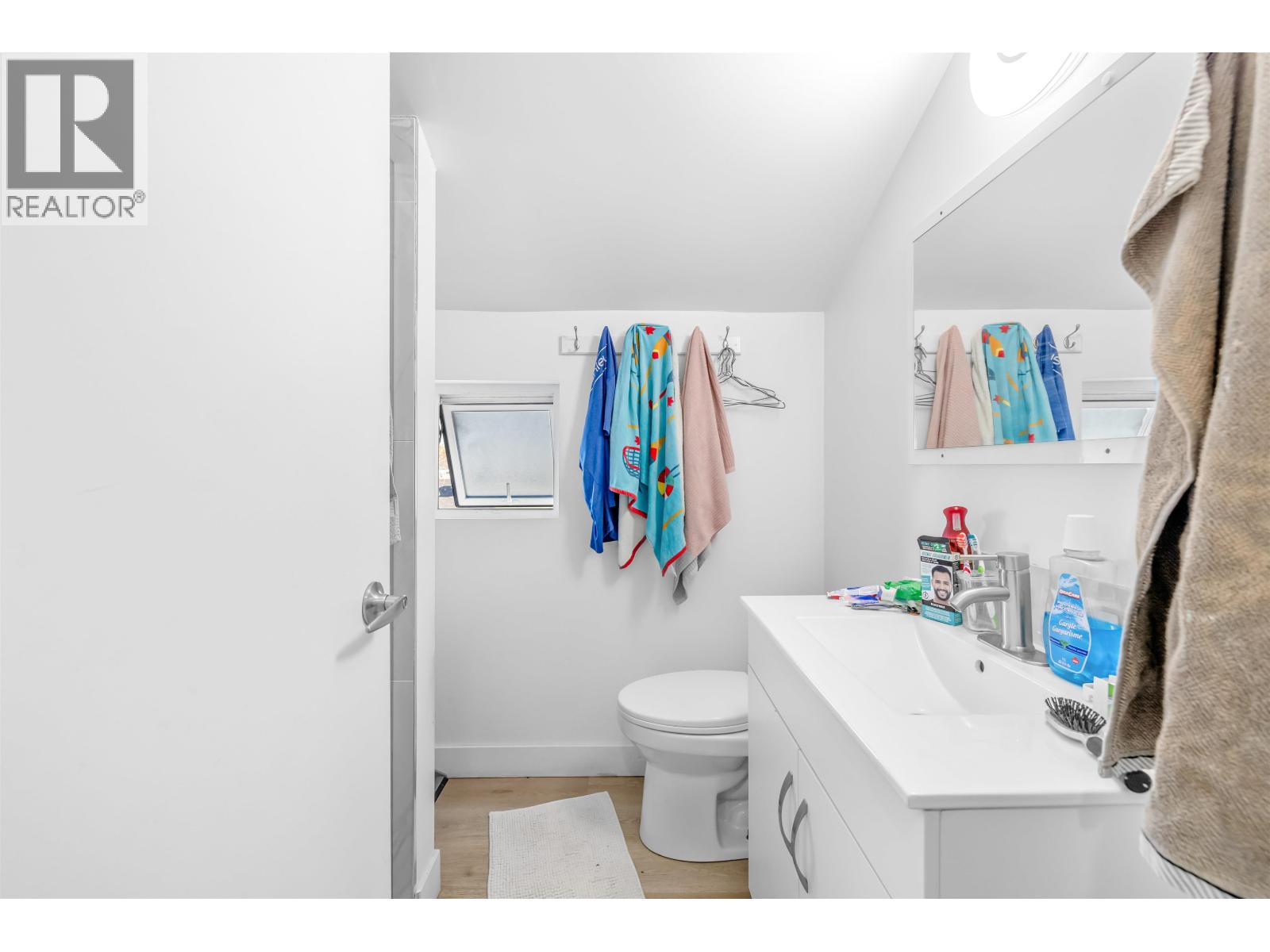 Photo 28 of 1722 E 41st Avenue, Vancouver BC
