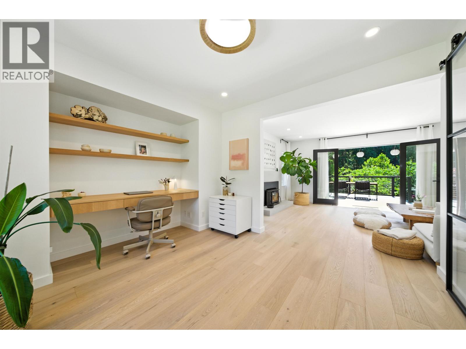 3514 BEACH AVENUE, Roberts Creek