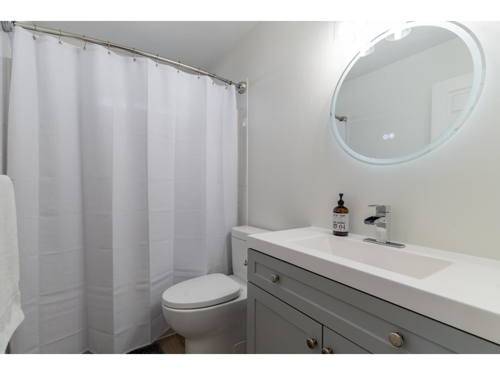 Photo 25 of 8 18868 69 Avenue, Surrey BC