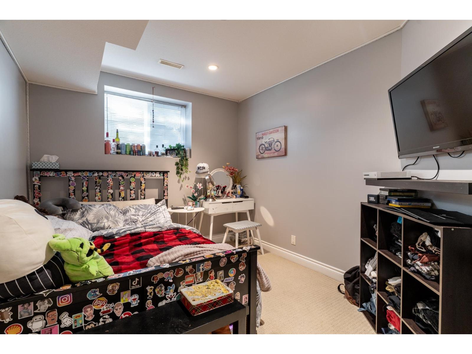 Photo 31 of 8 18868 69 Avenue, Surrey BC