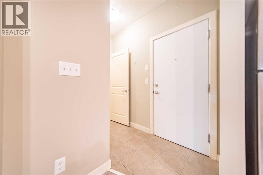 Photo 4 of 114 156 Country Village Circle Ne, Calgary AB