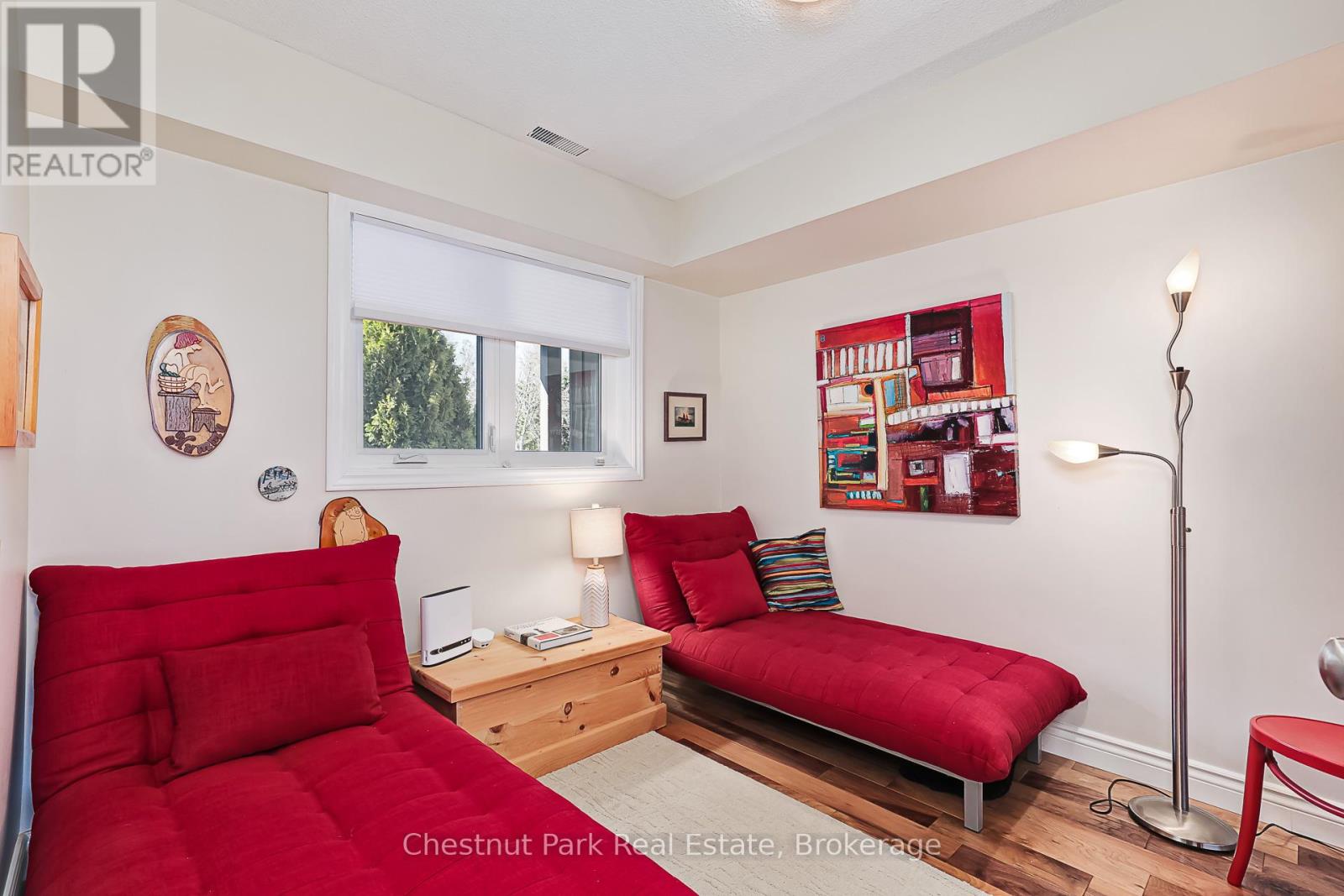 Photo 20 of 714 Johnston Park Avenue, Collingwood ON