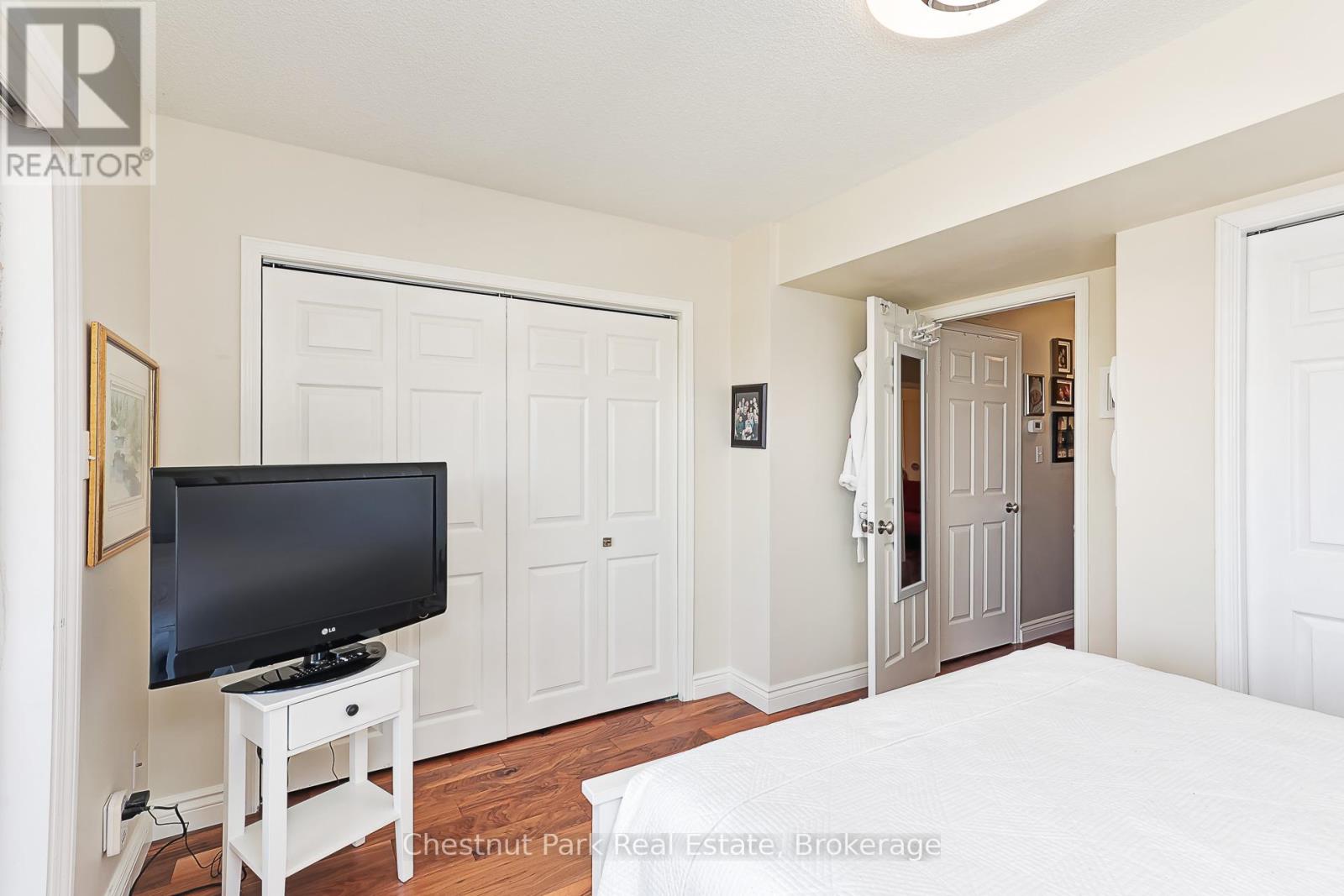 Photo 25 of 714 Johnston Park Avenue, Collingwood ON