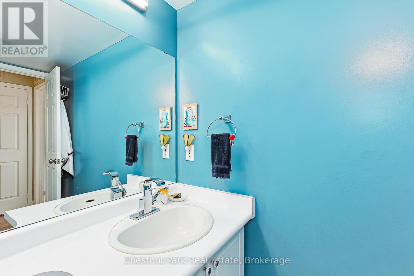 Photo 28 of 714 Johnston Park Avenue, Collingwood ON