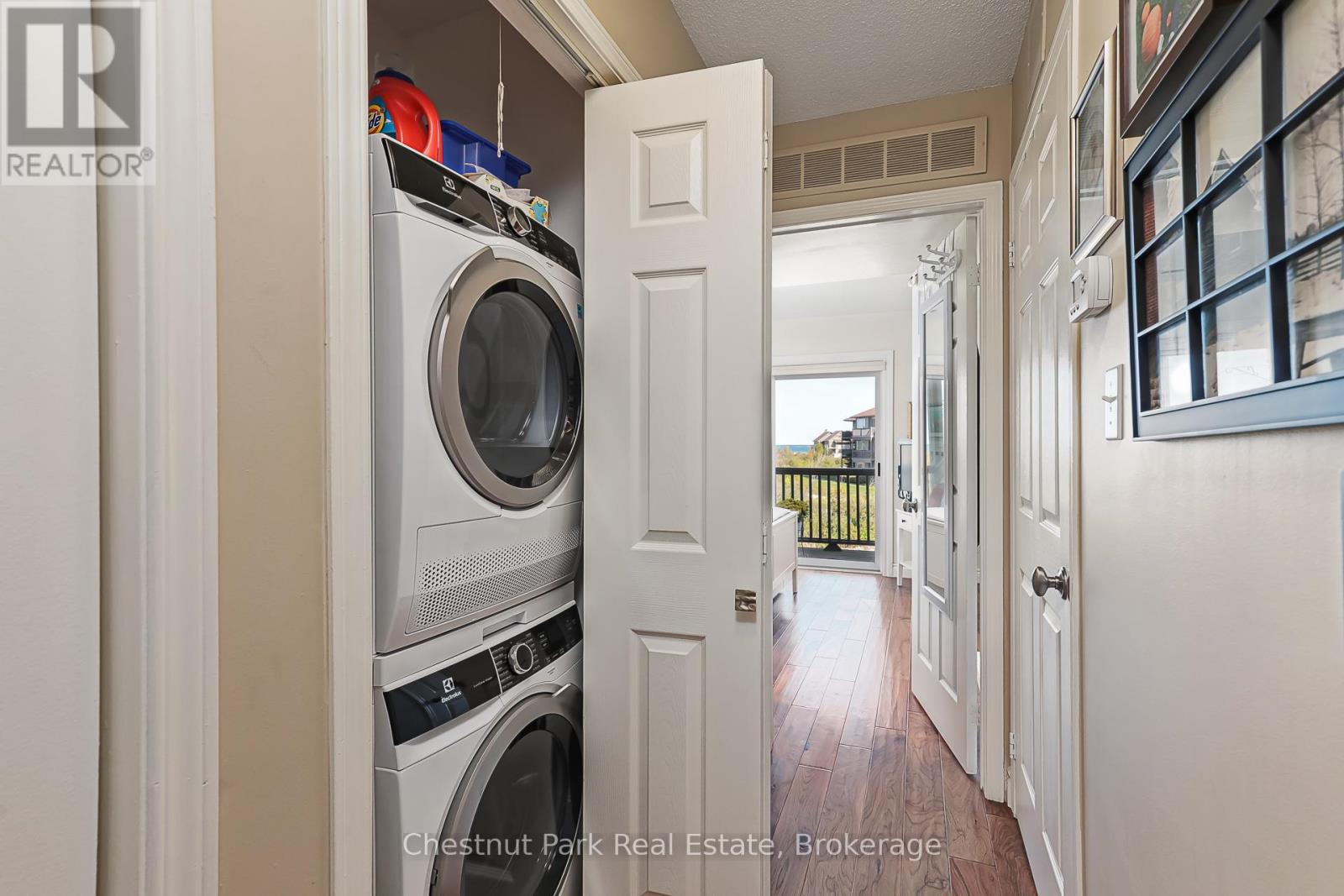 Photo 29 of 714 Johnston Park Avenue, Collingwood ON