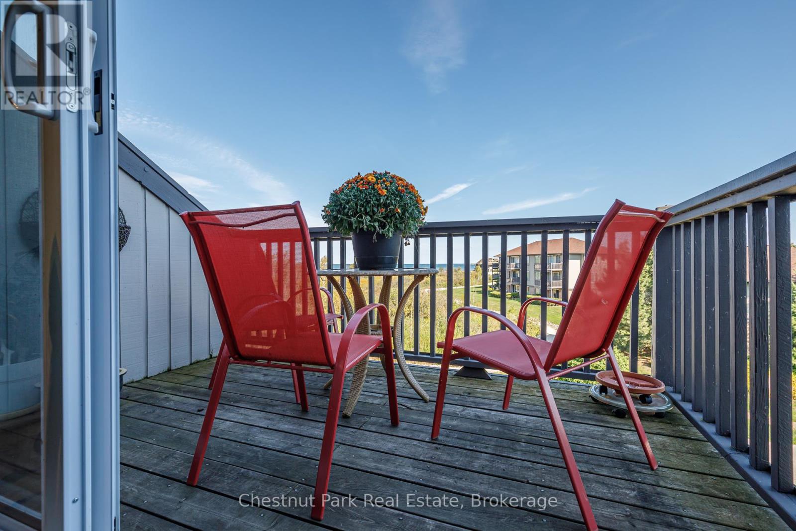 Photo 30 of 714 Johnston Park Avenue, Collingwood ON