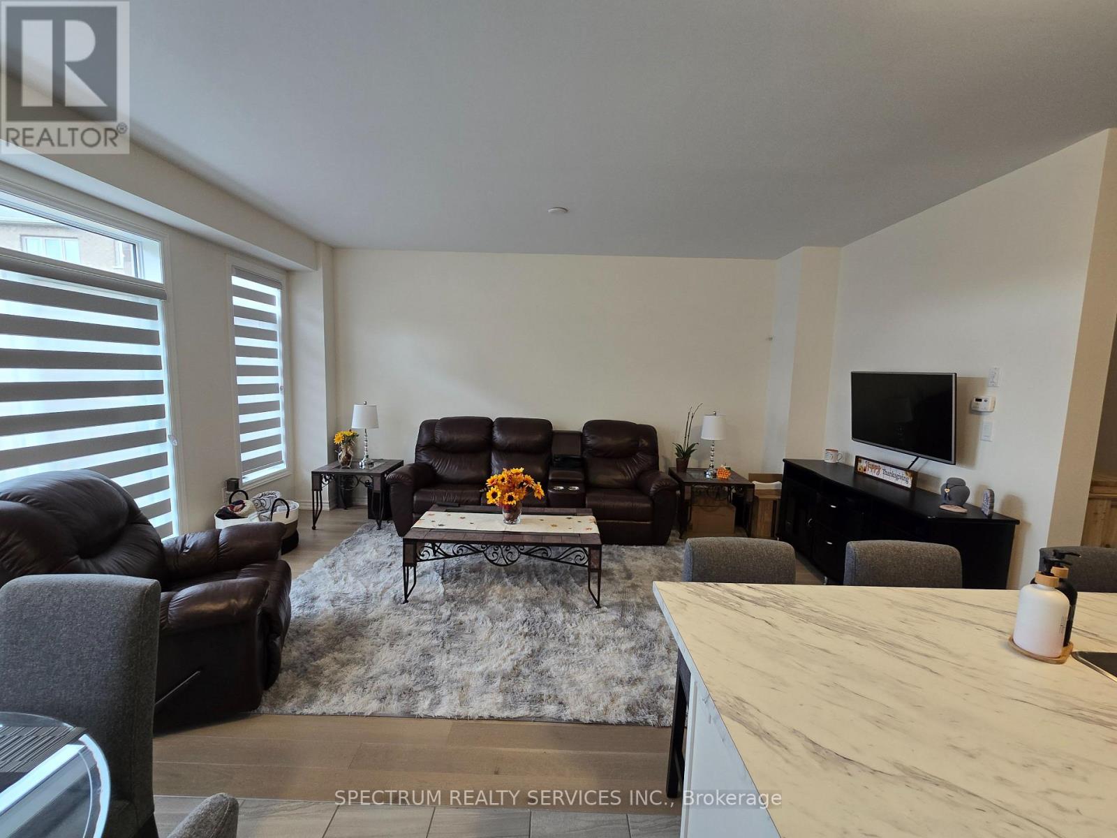Photo 21 of 2233 Grainger Loop, Innisfil ON