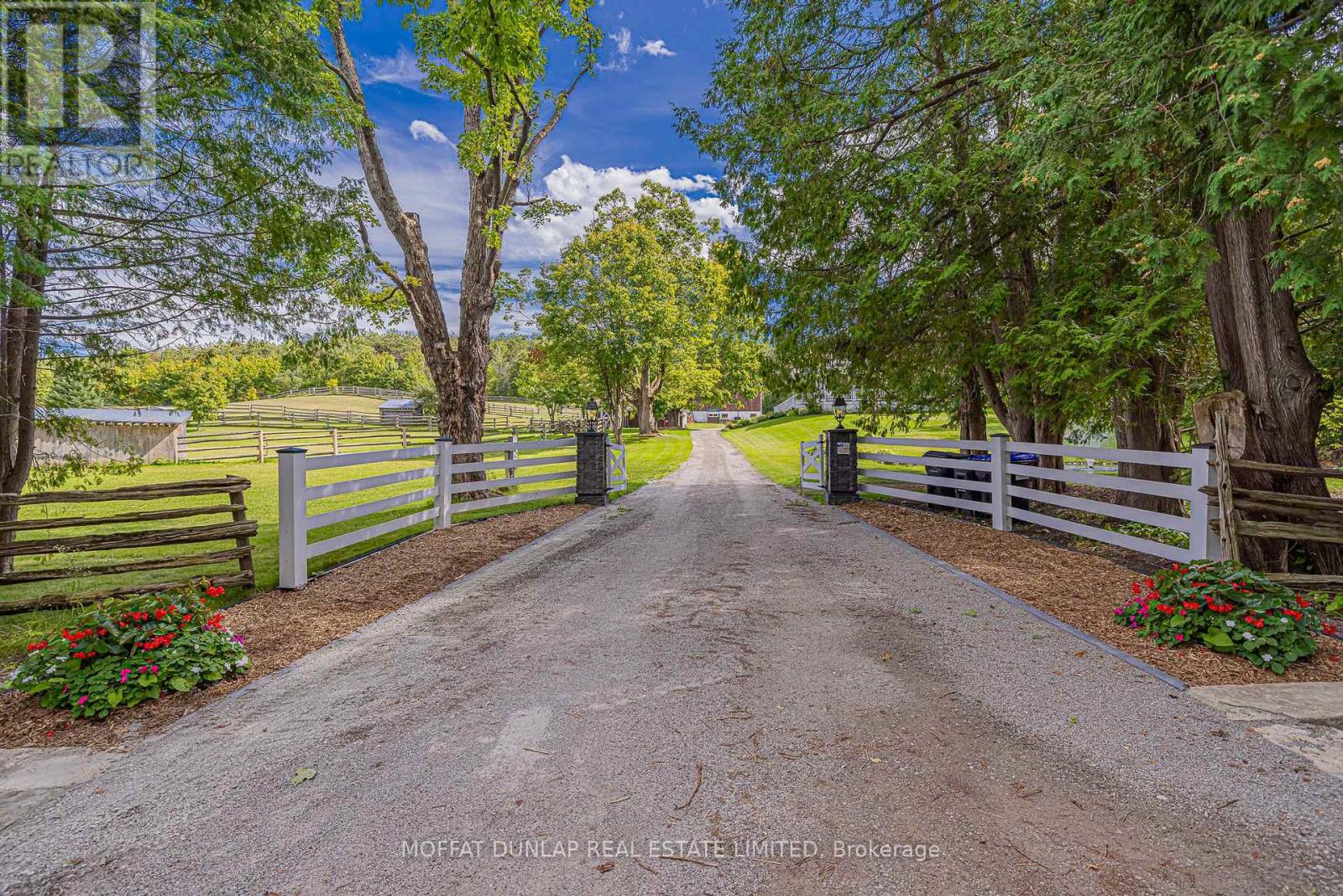 Photo 26 of 305 Bass Lake Side Road, Oromedonte ON
