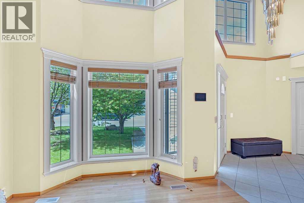 Photo 7 of 175 Panorama Hills Close Nw, Calgary AB