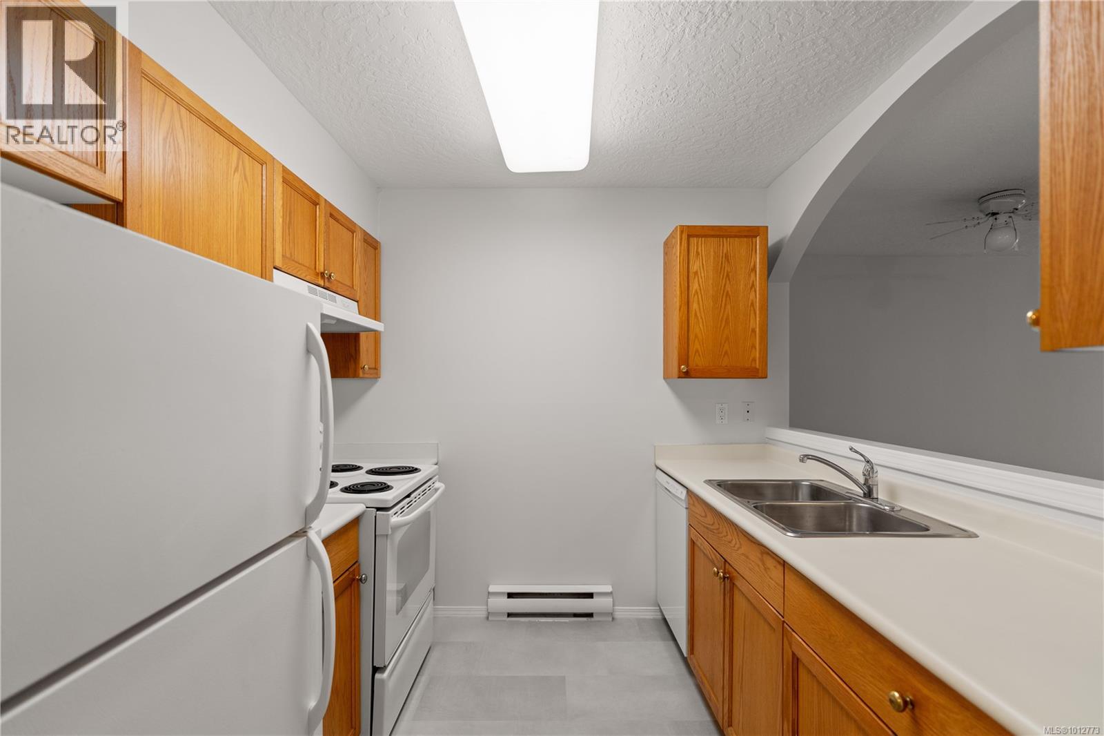 Photo 8 of 110 330 Brae Rd, Duncan BC