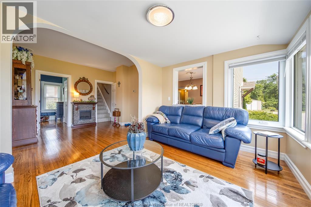 Photo 20 of 134 Queen Street, Harrow ON