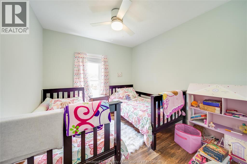 Photo 27 of 134 Queen Street, Harrow ON