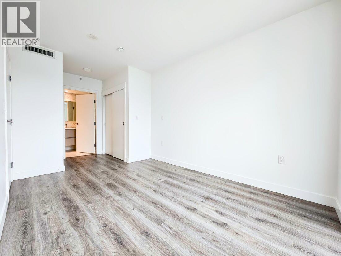 Photo 4 of 216 8181 Chester Street, Vancouver BC