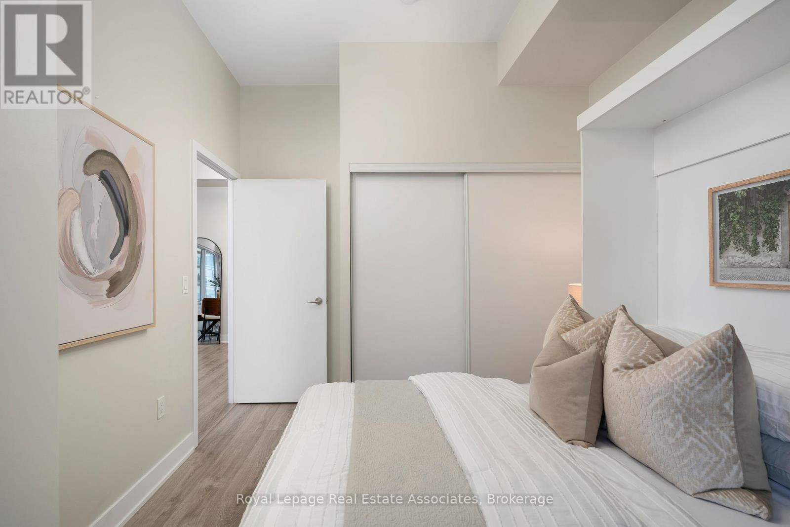 Photo 27 of 916 30 Shore Breeze Drive, Toronto ON