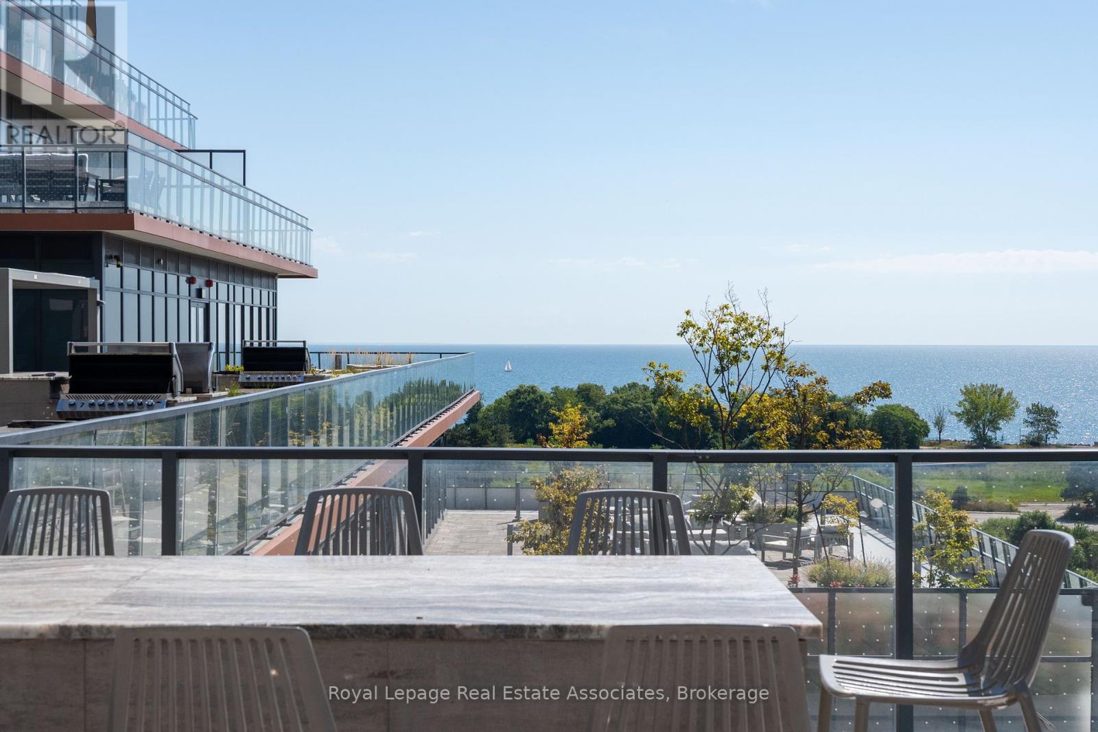 Photo 40 of 916 30 Shore Breeze Drive, Toronto ON
