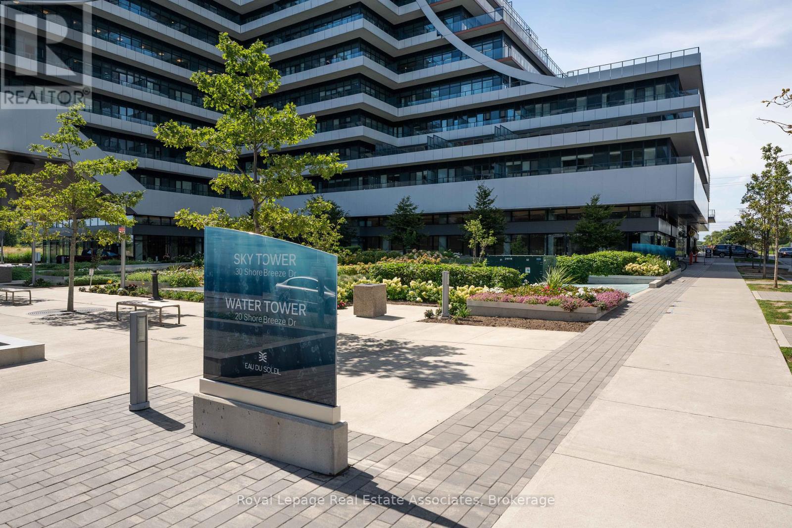 Photo 48 of 916 30 Shore Breeze Drive, Toronto ON