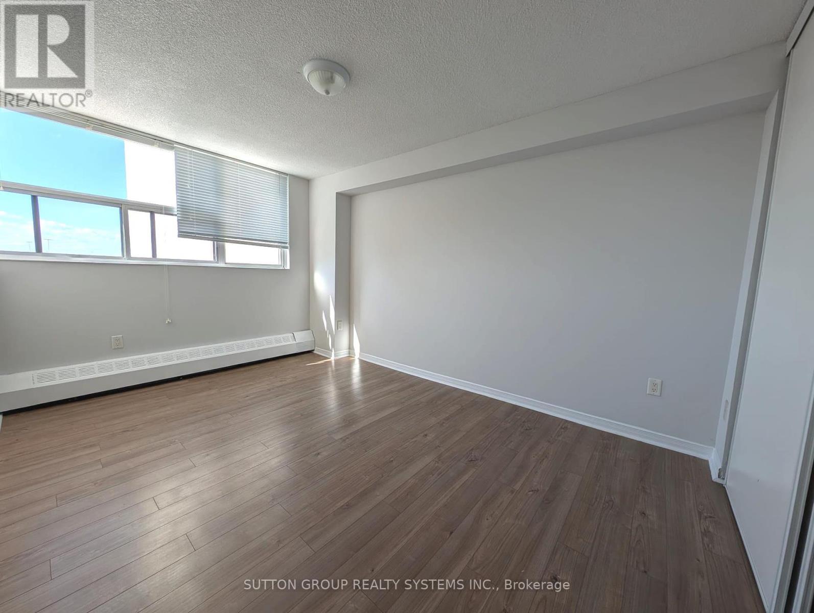 Photo 15 of 309 2900 Battleford Road, Mississauga ON