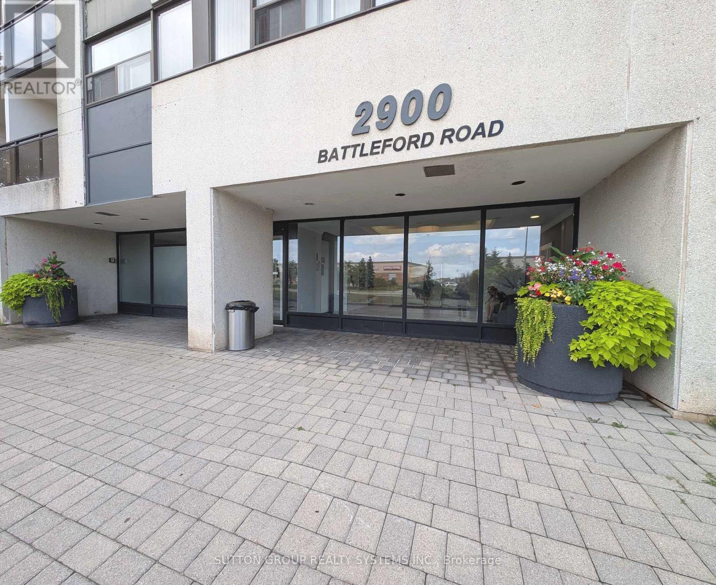 Photo 2 of 309 2900 Battleford Road, Mississauga ON
