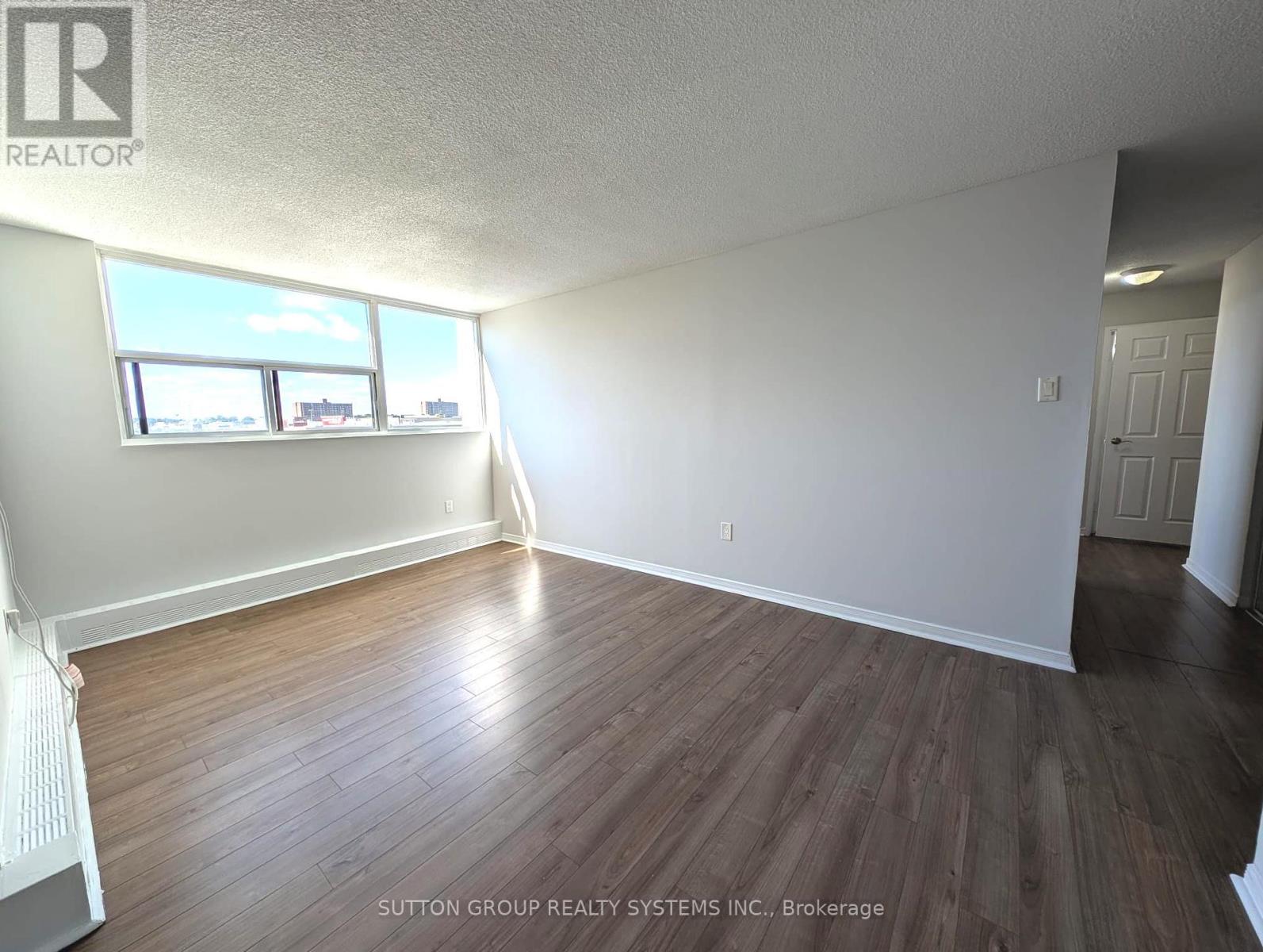 Photo 5 of 309 2900 Battleford Road, Mississauga ON