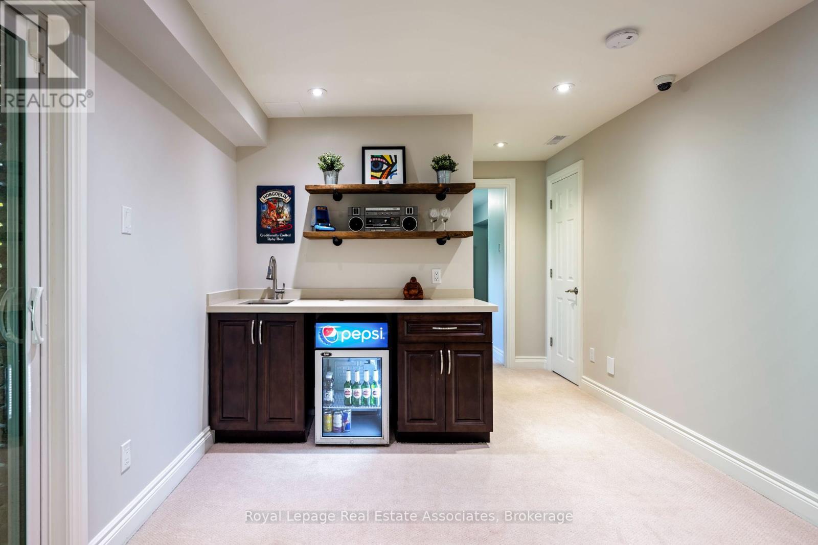 Photo 43 of 49 Wildwood Road, Halton Hills ON