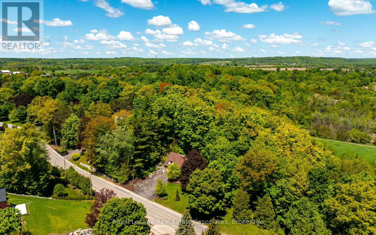 Photo 46 of 49 Wildwood Road, Halton Hills ON