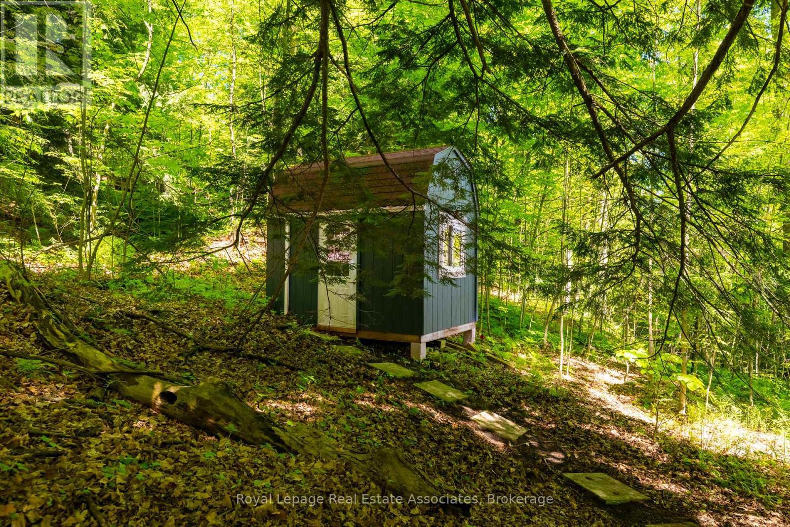 Photo 49 of 49 Wildwood Road, Halton Hills ON
