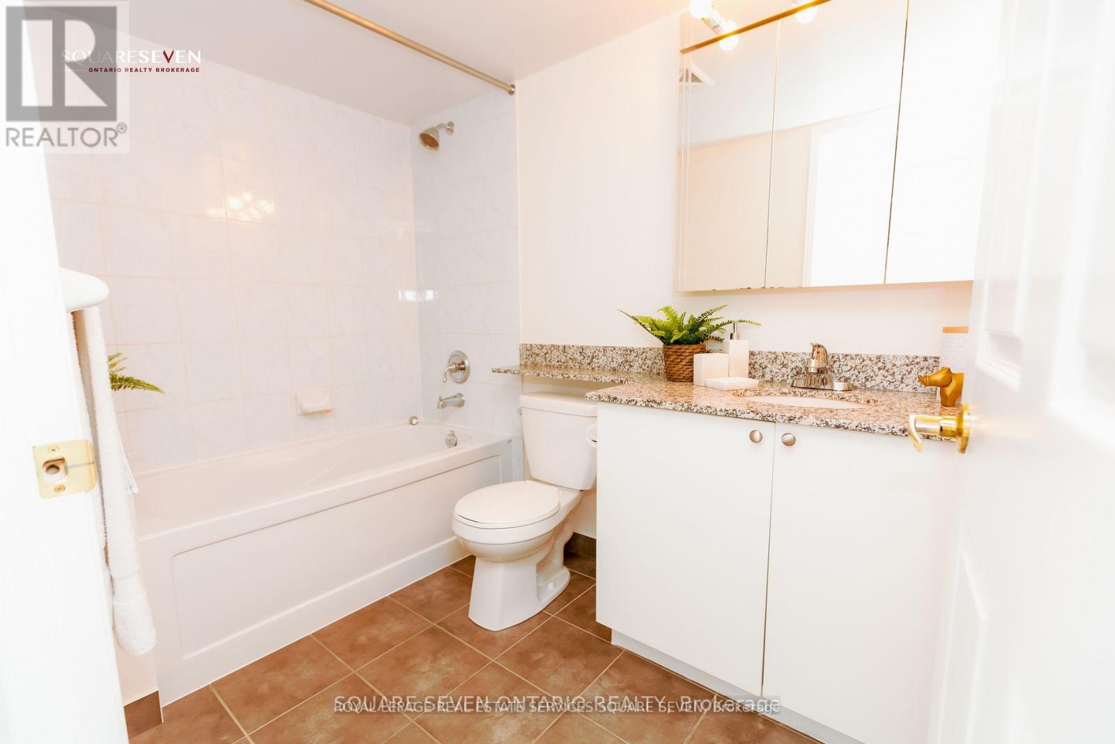 Photo 15 of 1603 4900 Glen Erin Drive, Mississauga ON