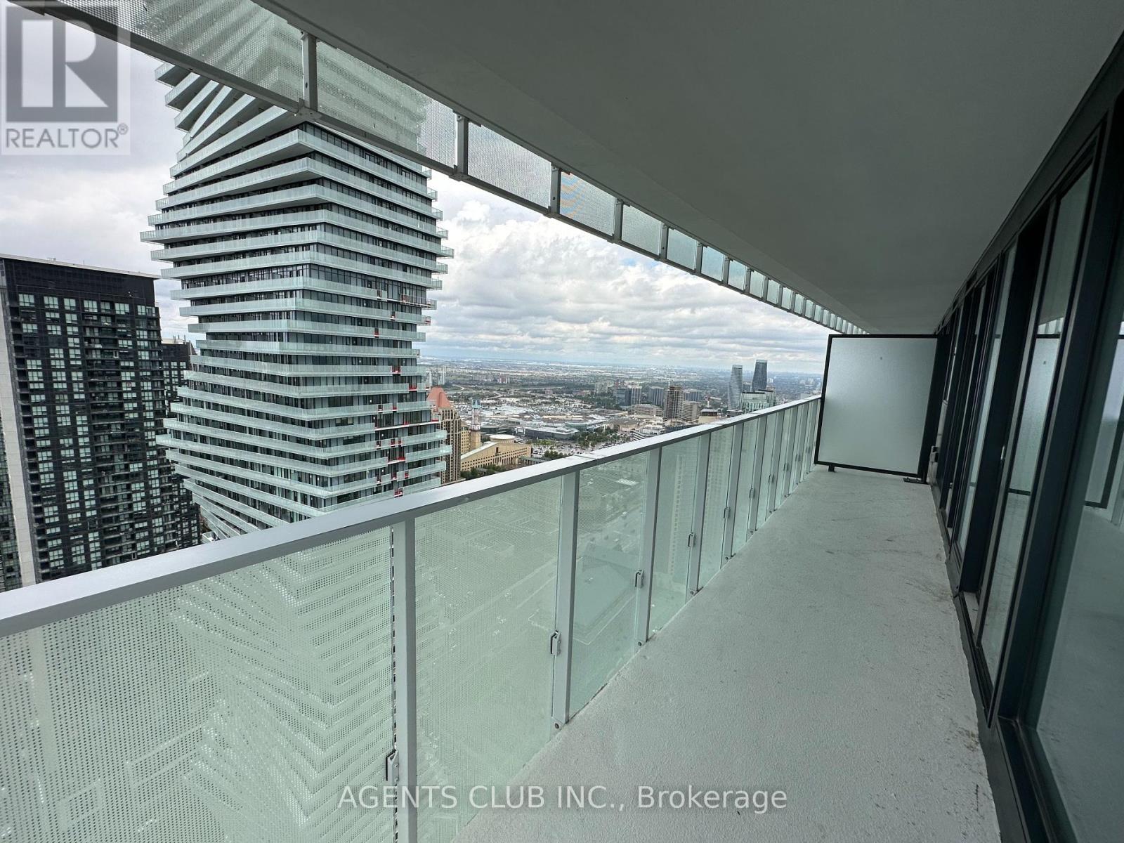 Photo 3 of 4510 3883 Quartz Road, Mississauga ON