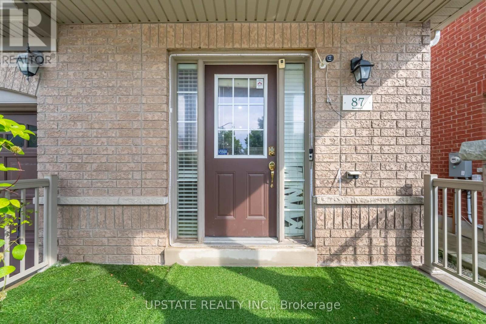 Photo 4 of 87 Sleightholme Crescent, Brampton ON