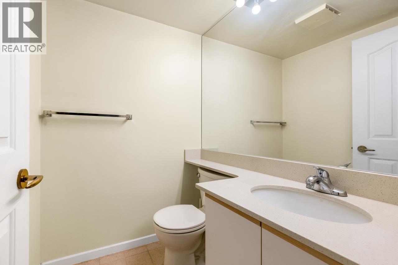 Photo 19 of 840 4825 Hazel Street, Burnaby BC