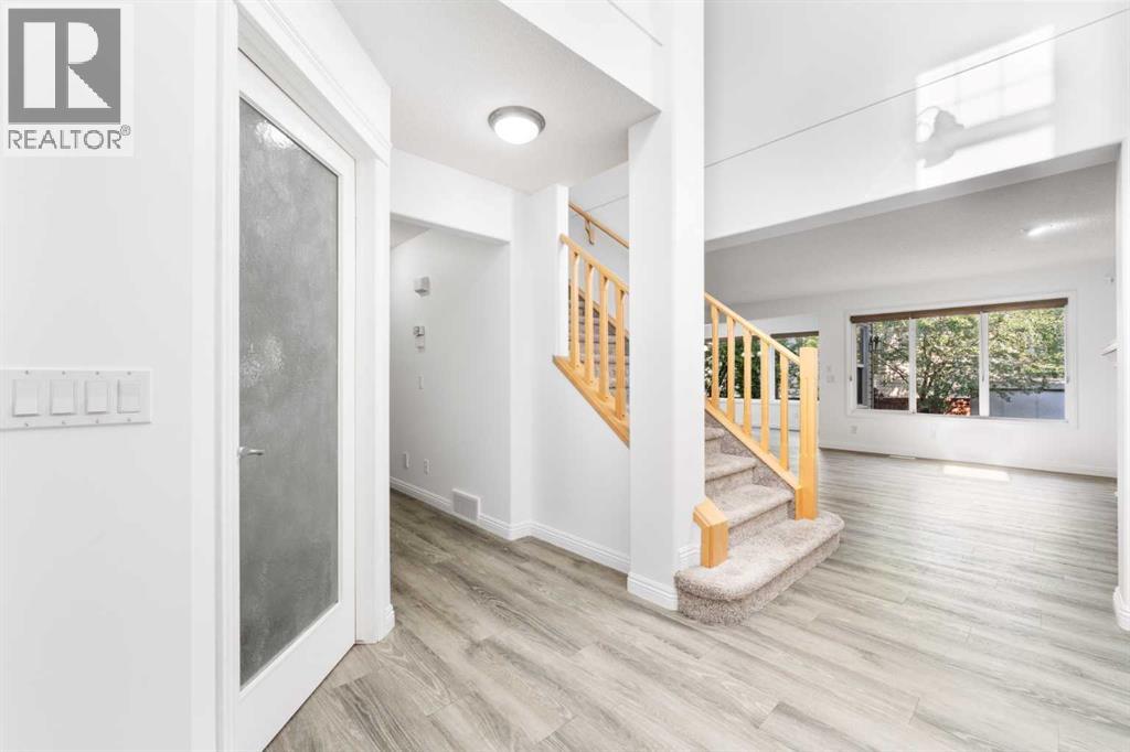 Photo 3 of 8 Auburn Bay Lane Se, Calgary AB