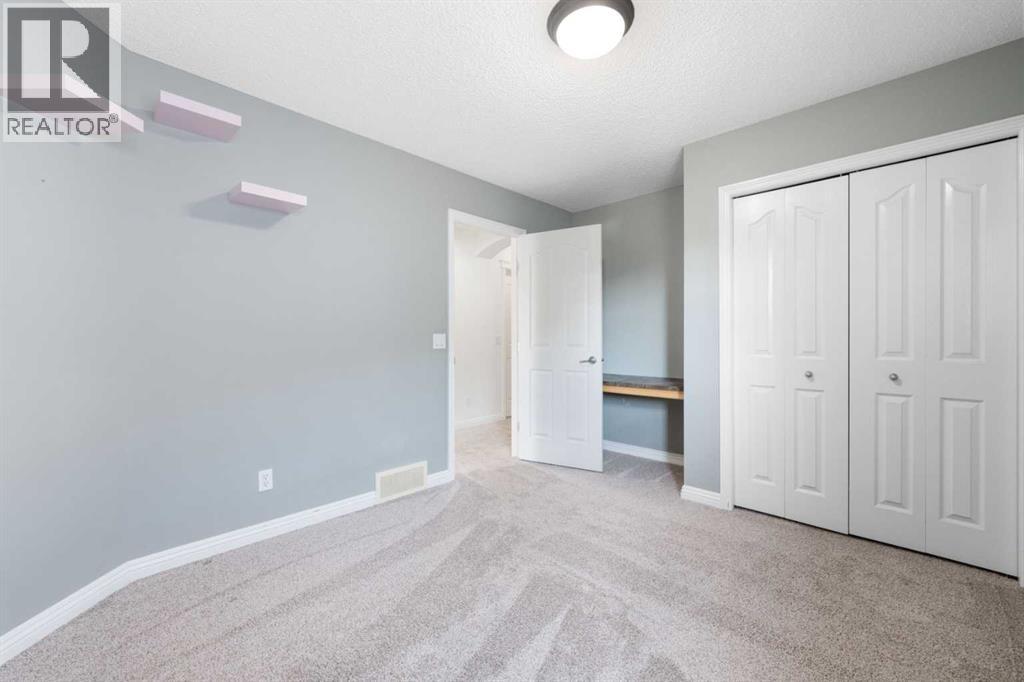 Photo 32 of 8 Auburn Bay Lane Se, Calgary AB