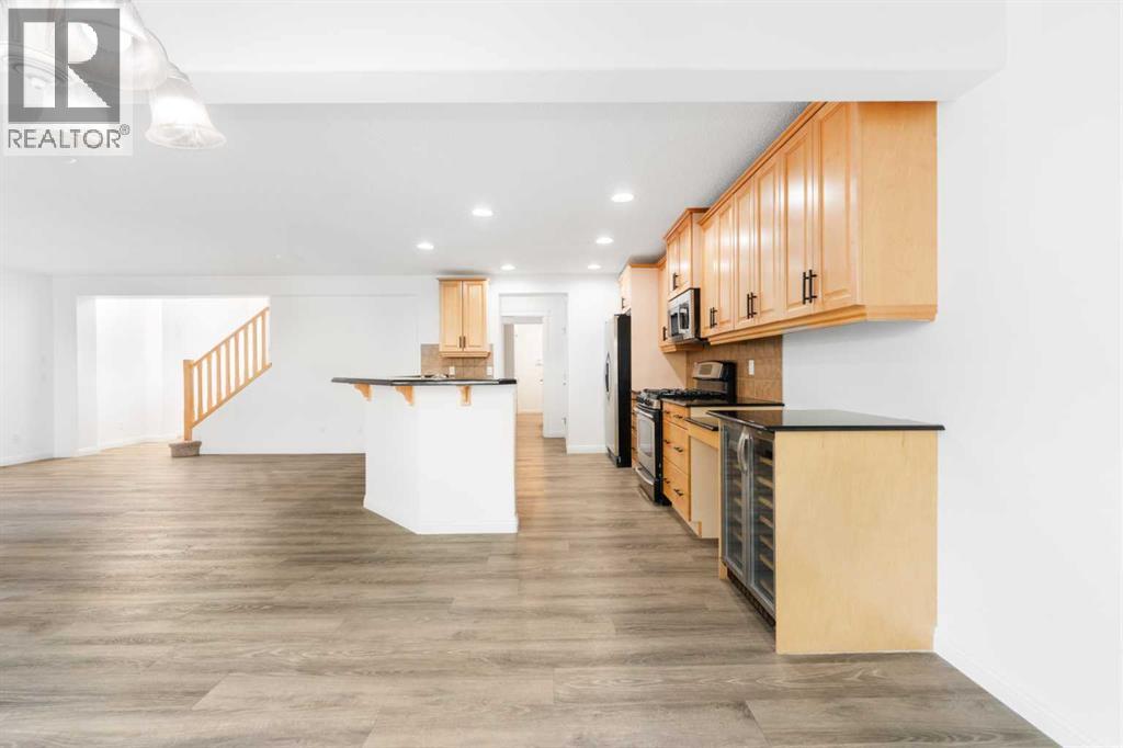 Photo 12 of 8 Auburn Bay Lane Se, Calgary AB