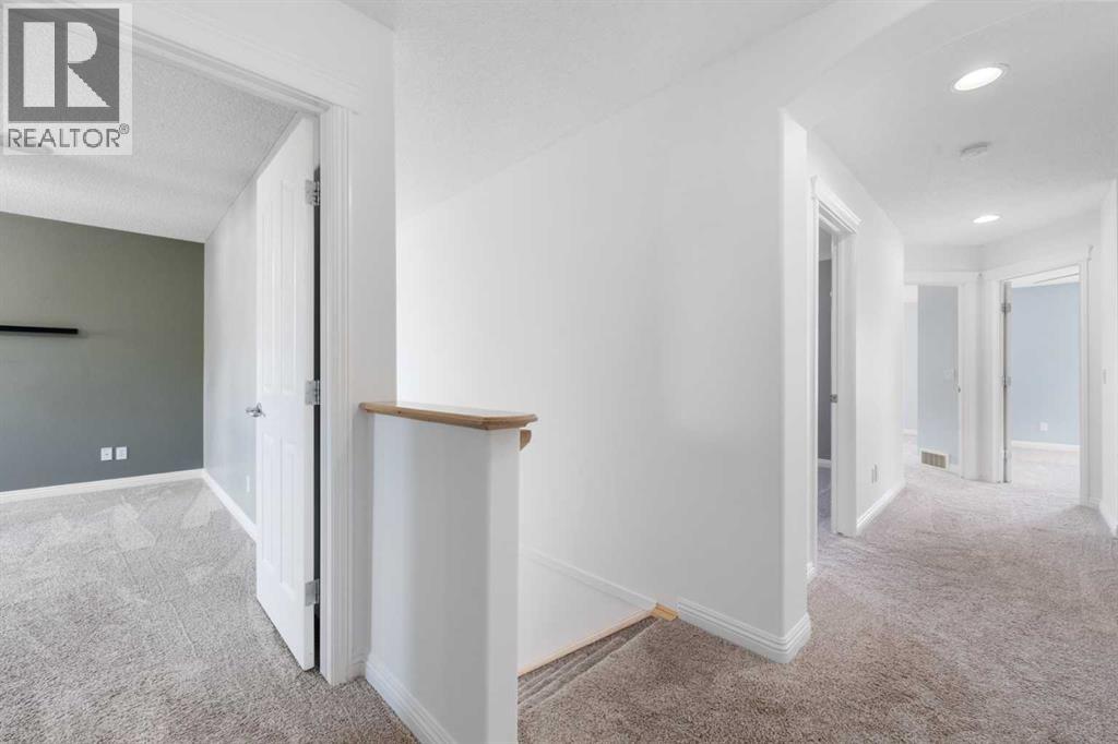 Photo 33 of 8 Auburn Bay Lane Se, Calgary AB