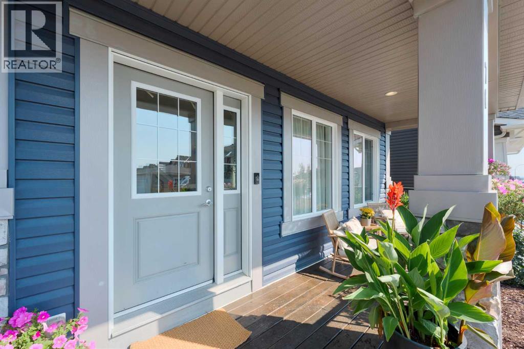 Photo 39 of 76 Willow Street, Cochrane AB