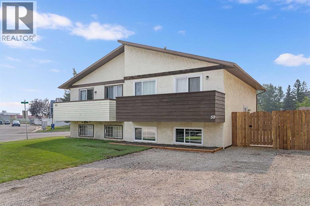 Photo 1 of 59 Doverville Way Se, Calgary AB