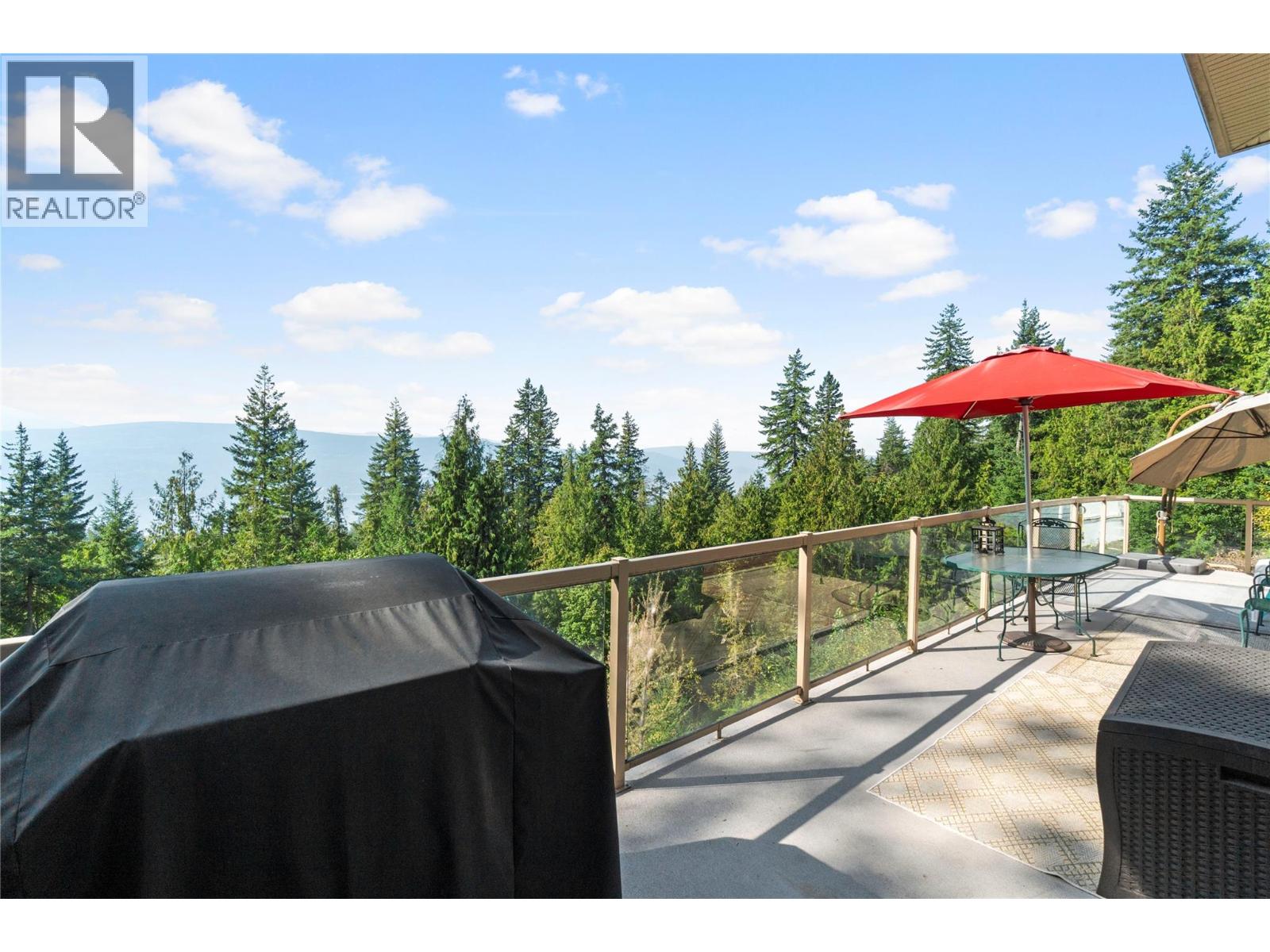 Photo 6 of 7666 Lichen Road, Anglemont BC