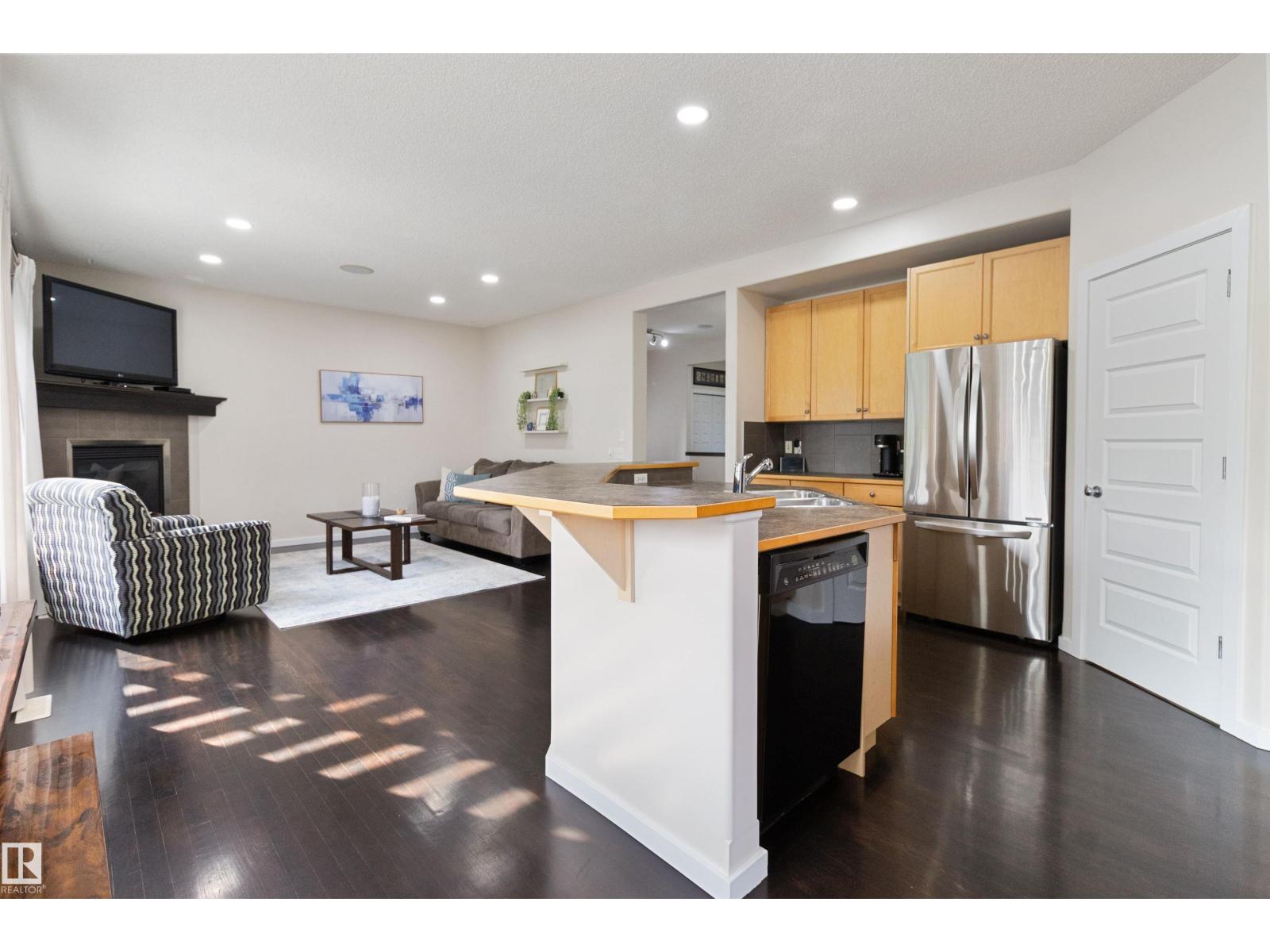 Photo 18 of 90 Carlyle Cr, Sherwood Park AB