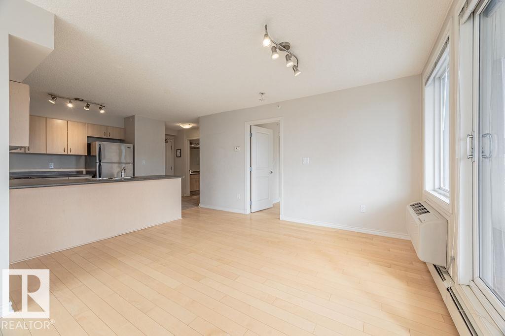 Photo 37 of 2301 10180 104 St Nw, Edmonton AB